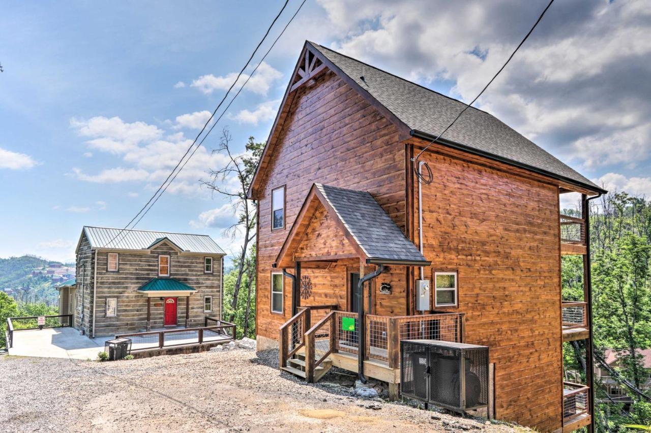 Modern Cabin With Hot Tub And Game Room In Gatlinburg! Dış mekan fotoğraf